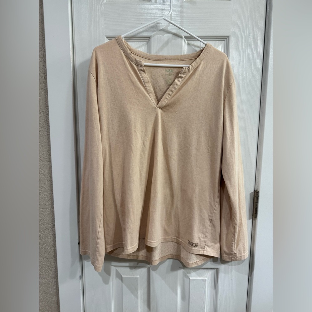 COPPER FIT Long Sleeve V- neck